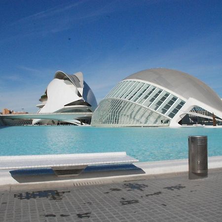 バレンシア10 Pax, Ac, Wifi Gratis, Ciudad Artes Y Cienciasアパートメント エクステリア 写真